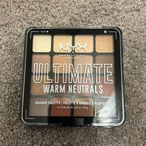 NYX ULTIMATE WARM NEUTRALS EYESHADOW PALETTE